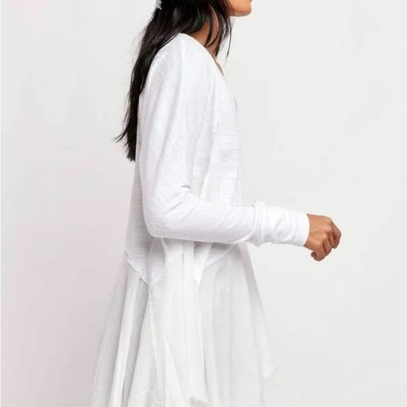Free people white comin in hot tunic size Small - Picture 4 of 8